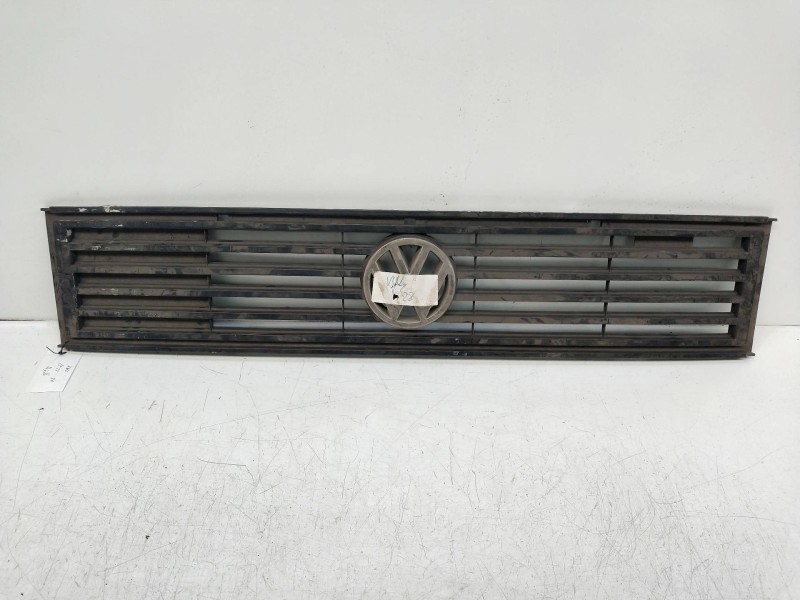 Recambio de rejilla delantera para volkswagen lt caja cerrada / combi lt 28 caja cerrada referencia OEM IAM   