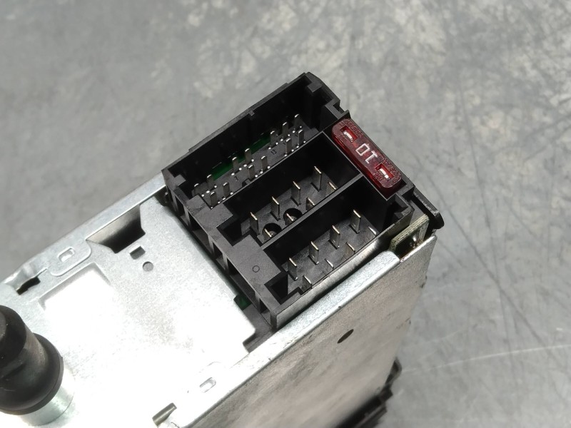 Recambio de sistema audio / radio cd para citroen c5 berlina 2.0 hdi sx referencia OEM IAM 963564388002 22RC22035S 