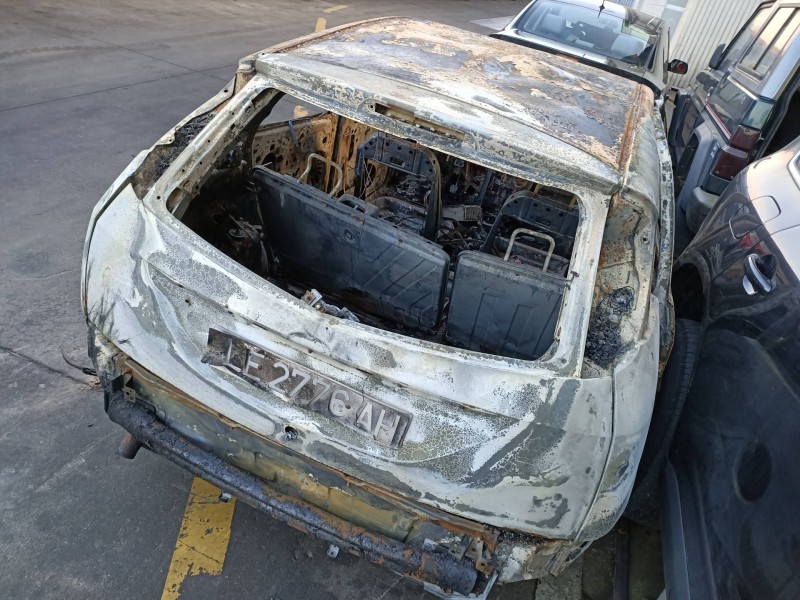 ford focus berlina (cak) del año 1999