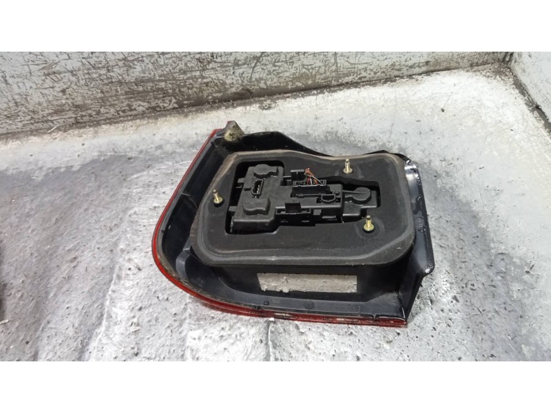 Recambio de piloto trasero derecho para seat ibiza (6k1) signo referencia OEM IAM   