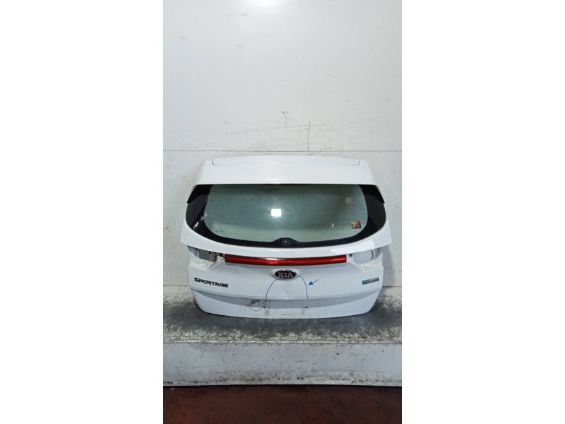 Recambio de porton trasero para kia sportage business 2wd referencia OEM IAM   