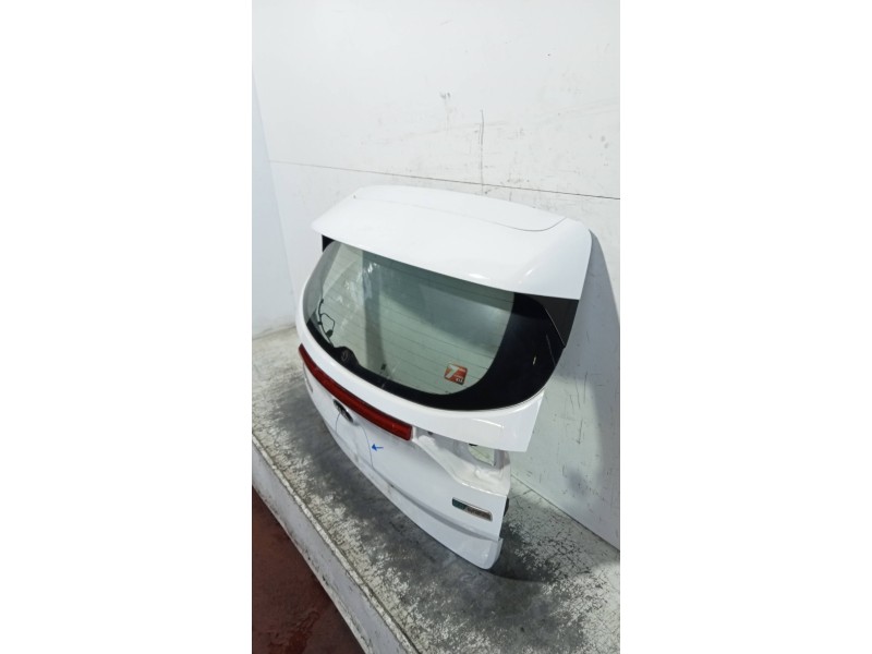 Recambio de porton trasero para kia sportage business 2wd referencia OEM IAM   