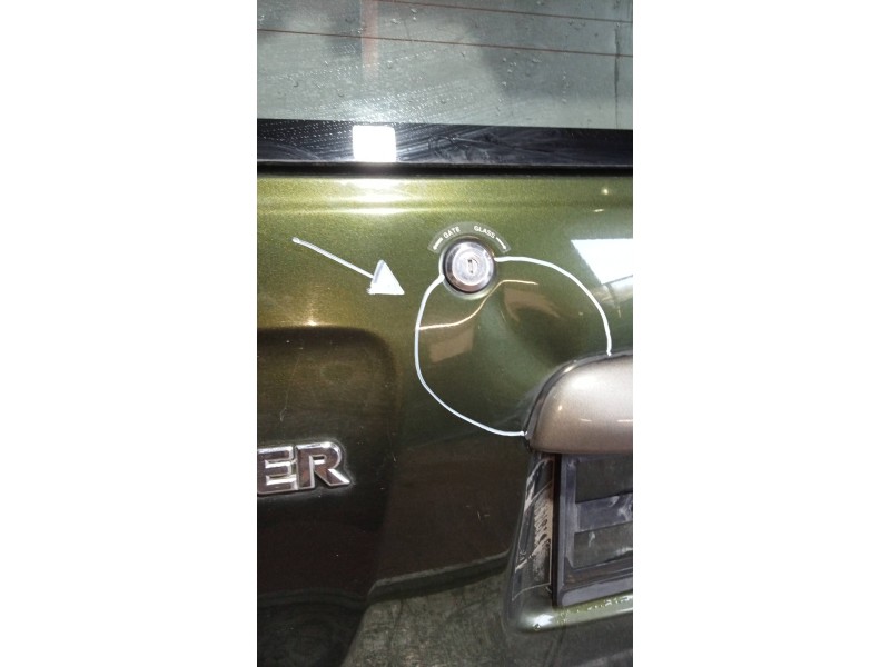 Recambio de porton trasero para nissan pathfinder (r50) 3.3 v6 referencia OEM IAM   