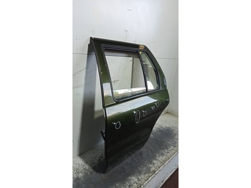 Recambio de puerta trasera izquierda para nissan pathfinder (r50) 3.3 v6 referencia OEM IAM   