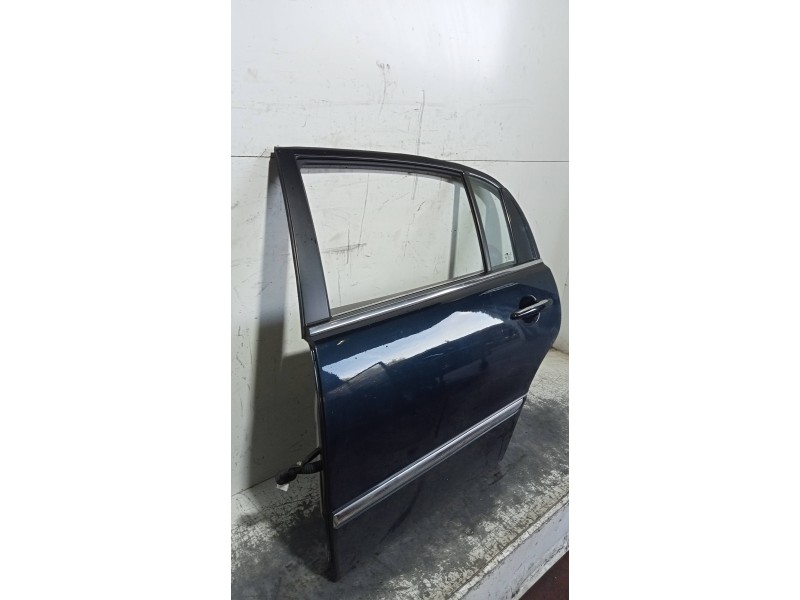 Recambio de puerta trasera izquierda para kia opirus básico referencia OEM IAM   