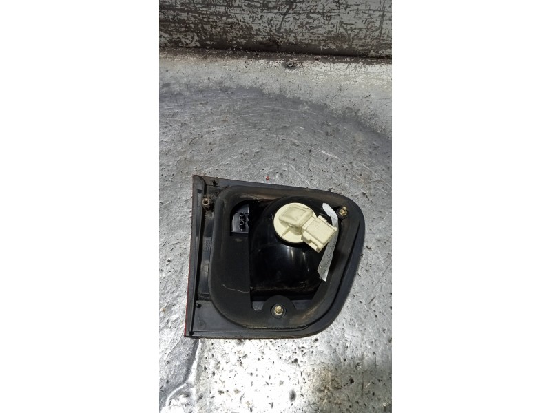 Recambio de piloto trasero derecho interior para seat ibiza (6k1) signo referencia OEM IAM   