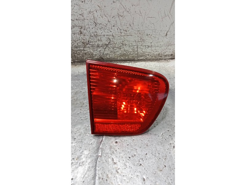 Recambio de piloto trasero izquierdo interior para seat ibiza (6k1) signo referencia OEM IAM   