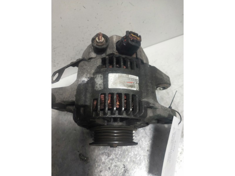 Recambio de alternador para toyota yaris (ncp1/nlp1/scp1) 1.3 t3 referencia OEM IAM 2706021010  