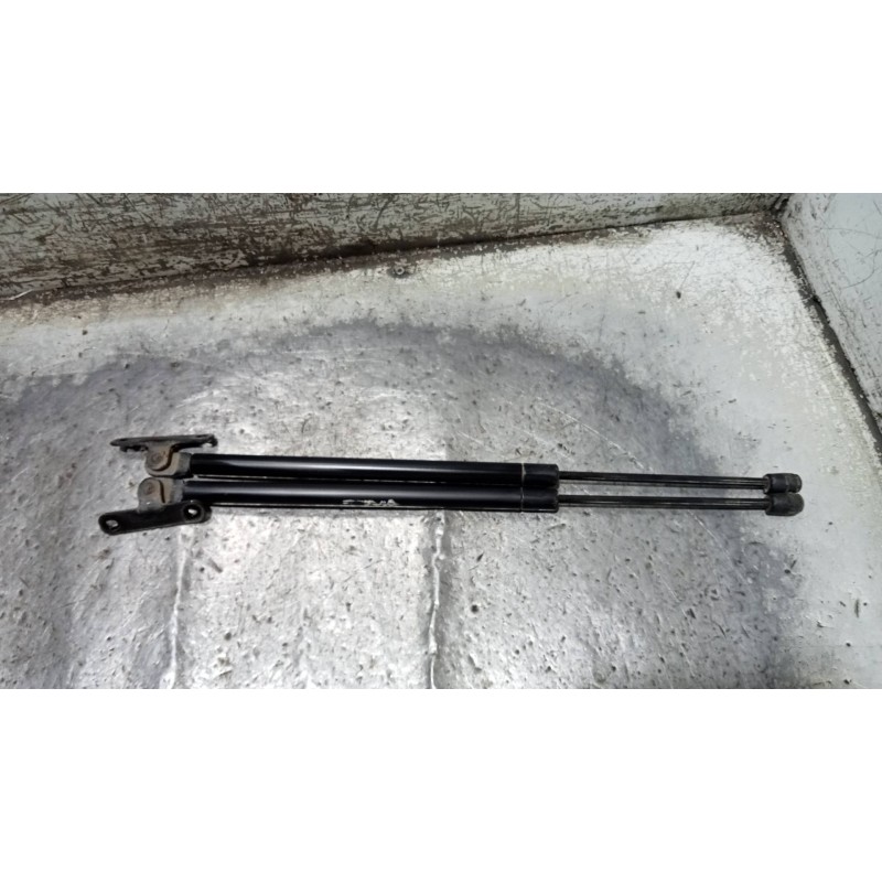 Recambio de amortiguadores maletero / porton para nissan pathfinder (r50) 3.3 v6 referencia OEM IAM   