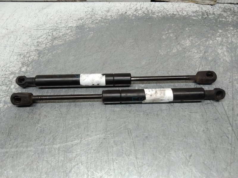 Recambio de amortiguadores capo para bmw x3 (e83) 2.0d referencia OEM IAM 51233400352  720N