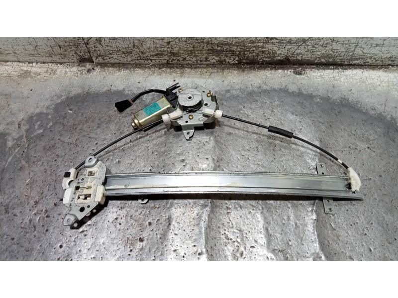Recambio de elevalunas delantero derecho para nissan pathfinder (r50) 3.3 v6 referencia OEM IAM 807300W205  