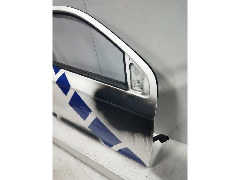 Recambio de puerta delantera derecha para hyundai i20 1.2 cat referencia OEM IAM  3P 