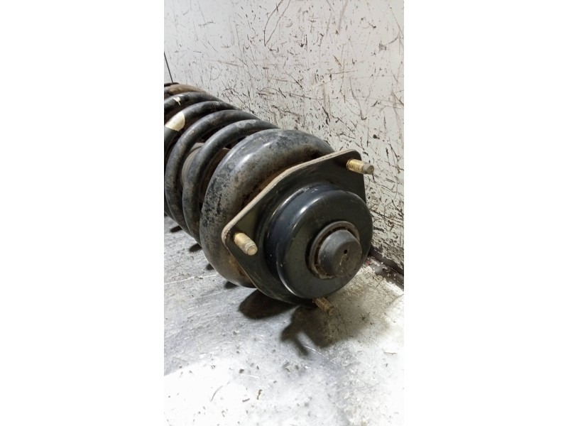 Recambio de amortiguador delantero derecho para nissan pathfinder (r50) 3.3 v6 referencia OEM IAM   