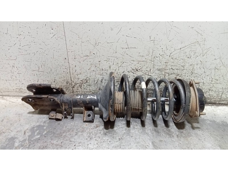 Recambio de amortiguador delantero izquierdo para nissan pathfinder (r50) 3.3 v6 referencia OEM IAM   