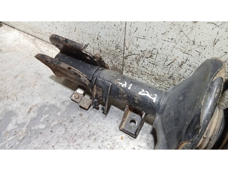 Recambio de amortiguador delantero izquierdo para nissan pathfinder (r50) 3.3 v6 referencia OEM IAM   