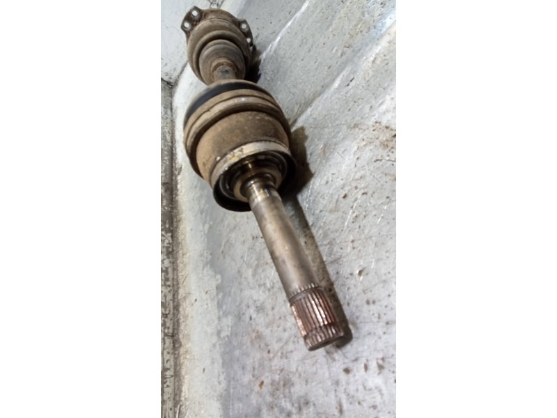 Recambio de transmision delantera derecha para nissan pathfinder (r50) 3.3 v6 referencia OEM IAM   