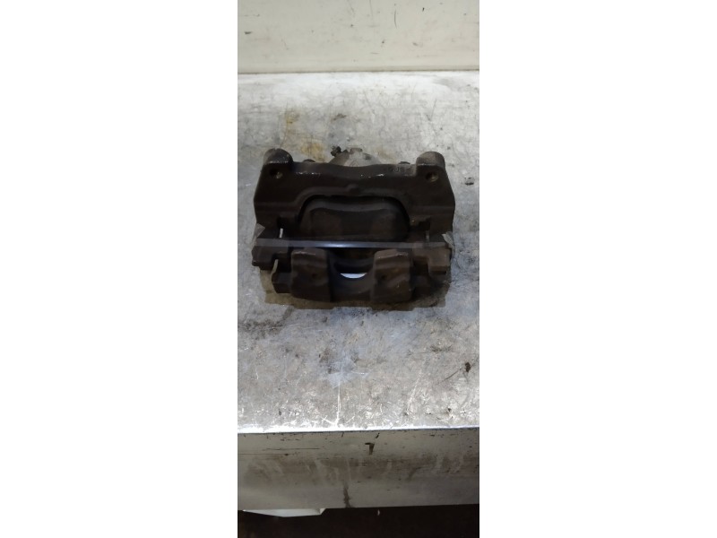 Recambio de pinza freno delantera izquierda para renault laguna grandtour iii 2.0 dci referencia OEM IAM   
