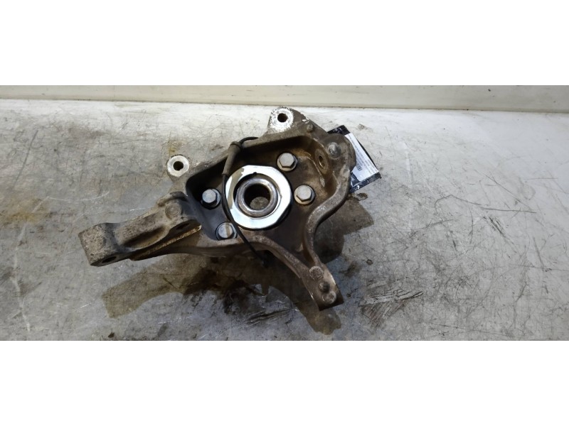 Recambio de mangueta delantera izquierda para renault laguna grandtour iii 2.0 dci referencia OEM IAM 4001500006R  