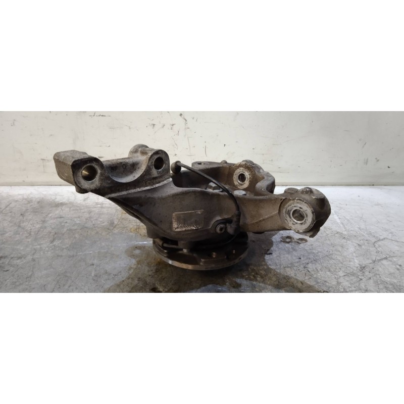 Recambio de mangueta delantera izquierda para renault laguna grandtour iii 2.0 dci referencia OEM IAM 4001500006R  