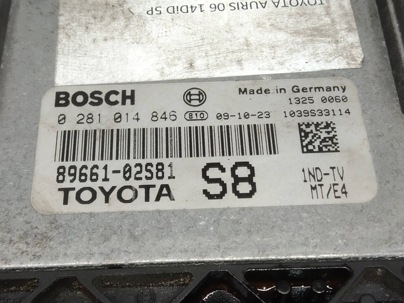 Recambio de centralita motor uce para toyota auris luna referencia OEM IAM 0281014846 8966102S81 