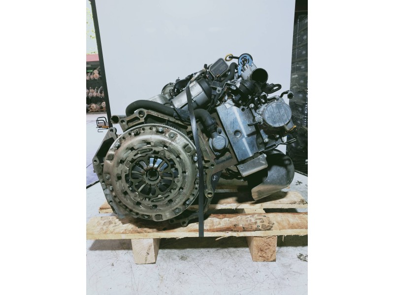 Recambio de motor completo para saab 9-3 berlina 2.2 tid arc referencia OEM IAM D223L FM004H99382 BOSCH