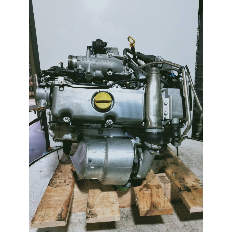 Recambio de motor completo para saab 9-3 berlina 2.2 tid arc referencia OEM IAM D223L FM004H99382 BOSCH