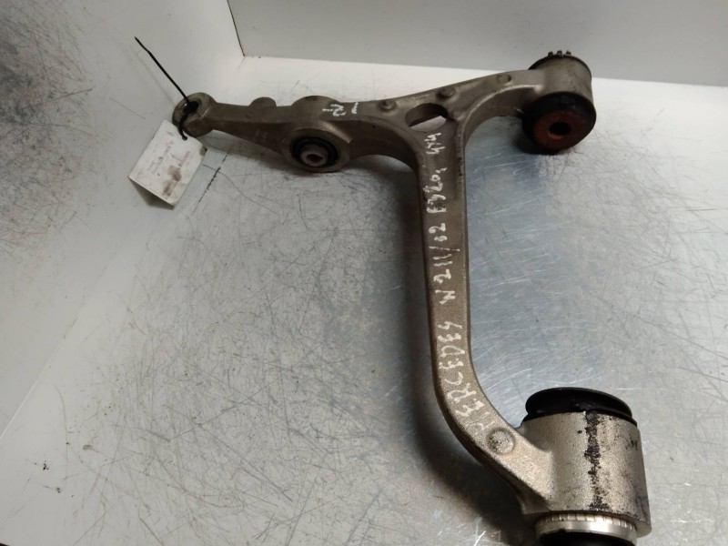 Recambio de brazo suspension inferior delantero izquierdo para mercedes clase e (w211) berlina 3.2 v6 18v cat referencia OEM IAM