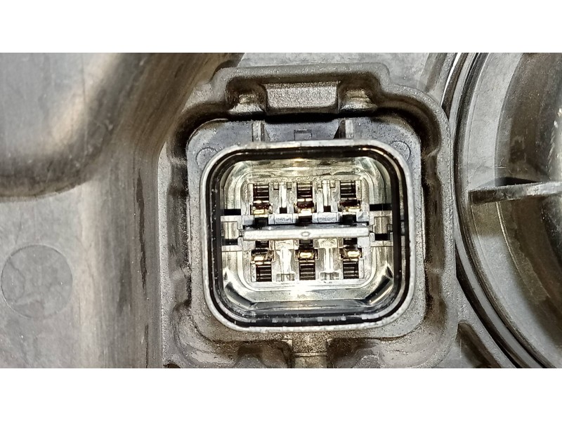 Recambio de faro izquierdo para kia opirus básico referencia OEM IAM   XENON