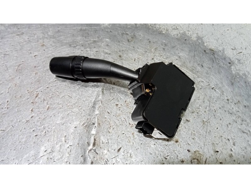 Recambio de mando limpia para kia opirus básico referencia OEM IAM   