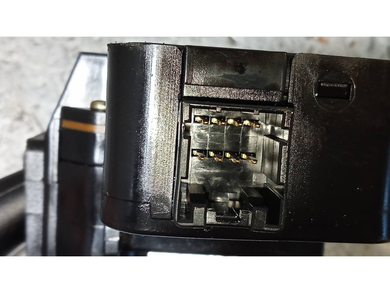 Recambio de mando limpia para kia opirus básico referencia OEM IAM   