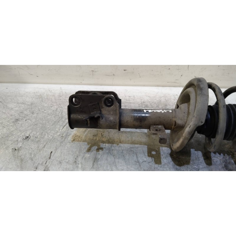 Recambio de amortiguador delantero derecho para renault laguna grandtour iii 2.0 dci referencia OEM IAM   
