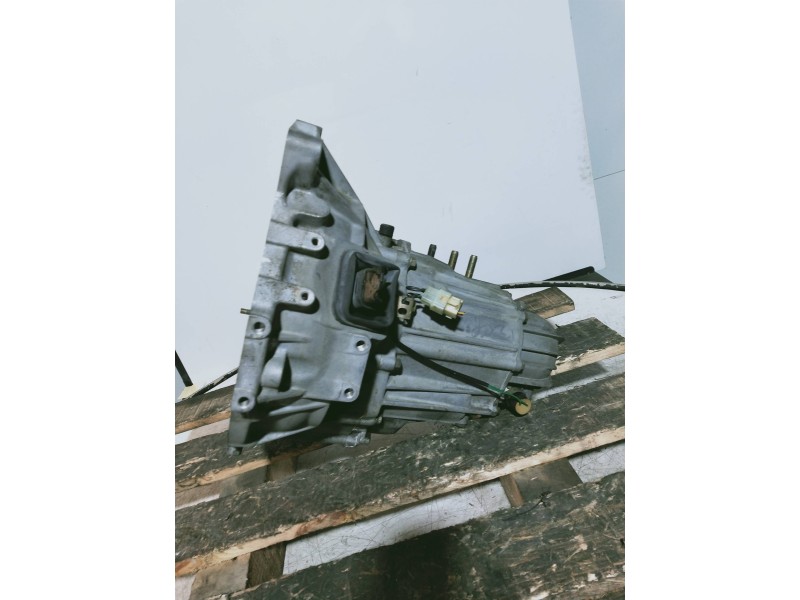 Recambio de caja cambios para kia shuma 1.5 ls berlina portón referencia OEM IAM K2A3 8104 303A 5V