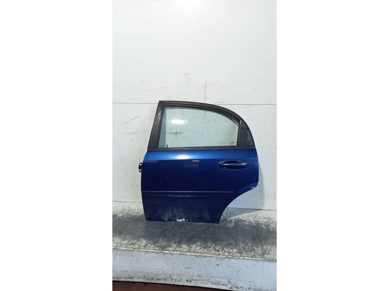 Recambio de puerta trasera izquierda para chevrolet lacetti se referencia OEM IAM   