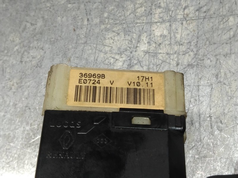 Recambio de mando limpia para renault mascott 2.8 diesel referencia OEM IAM 36969B  