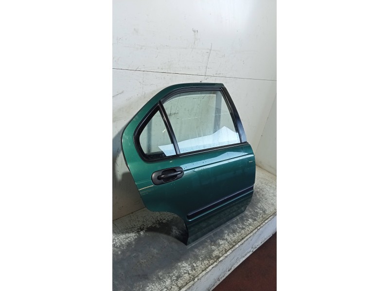 Recambio de puerta trasera derecha para honda civic berlina .5 (ma/mb) 1.6 ls (mb1) referencia OEM IAM   