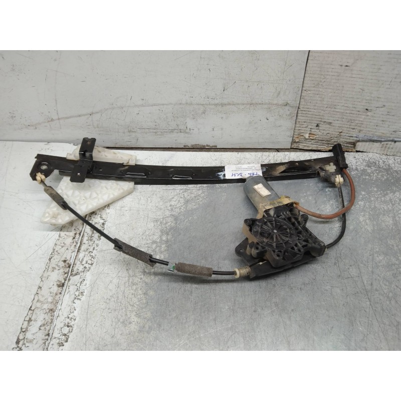 Recambio de elevalunas trasero derecho para jeep gr.cherokee (wj/wg) 2.7 crd limited referencia OEM IAM   5P