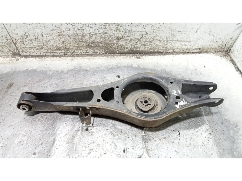 Recambio de brazo suspension inferior trasero izquierdo para volkswagen cc (358) advance bluemotiontech referencia OEM IAM 1K050