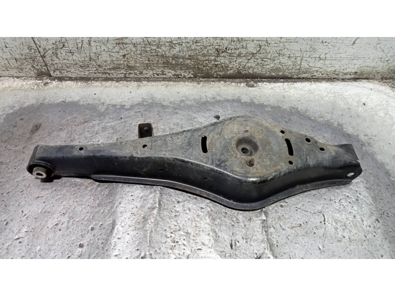 Recambio de brazo suspension inferior trasero izquierdo para volkswagen cc (358) advance bluemotiontech referencia OEM IAM 1K050