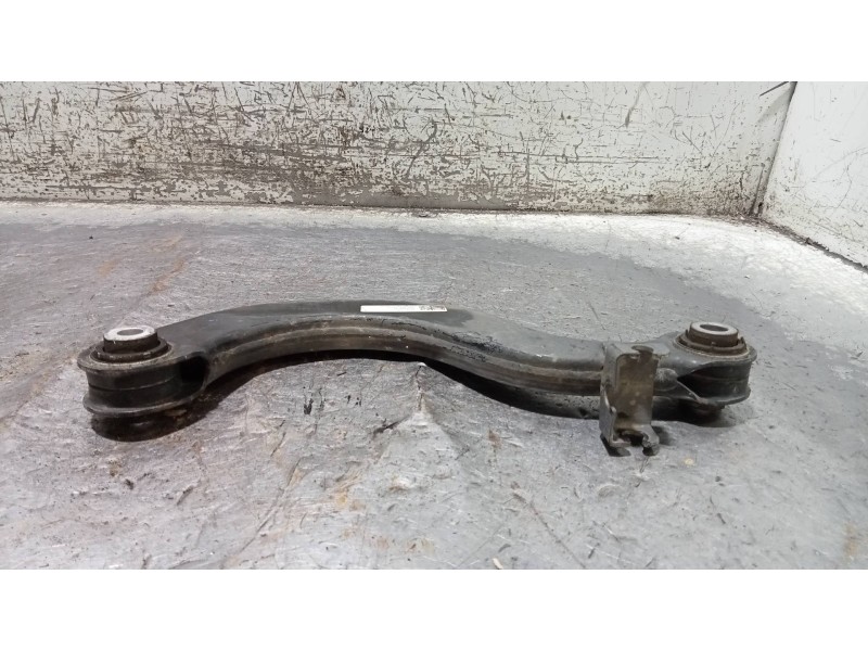 Recambio de brazo suspension superior trasero derecho para volkswagen cc (358) advance bluemotiontech referencia OEM IAM 5Q05053