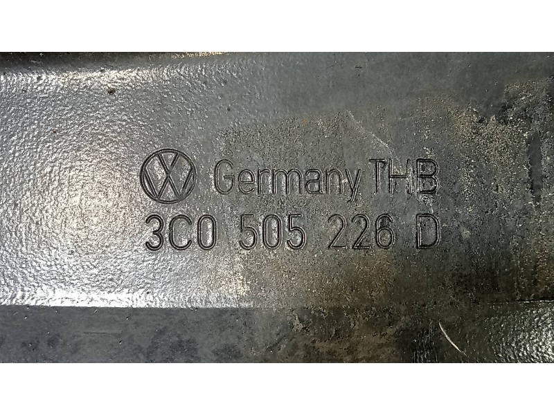 Recambio de brazo suspension superior trasero derecho para volkswagen cc (358) advance bluemotiontech referencia OEM IAM 3C05052