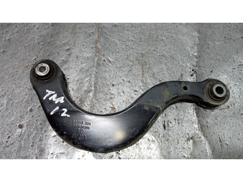 Recambio de brazo suspension superior trasero izquierdo para volkswagen cc (358) advance bluemotiontech referencia OEM IAM 5Q050