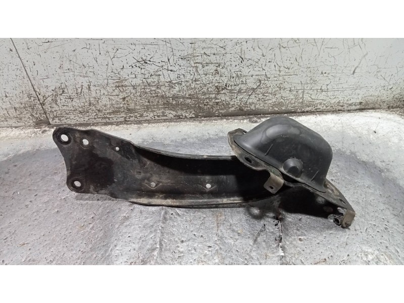 Recambio de brazo suspension superior trasero izquierdo para volkswagen cc (358) advance bluemotiontech referencia OEM IAM 3C050