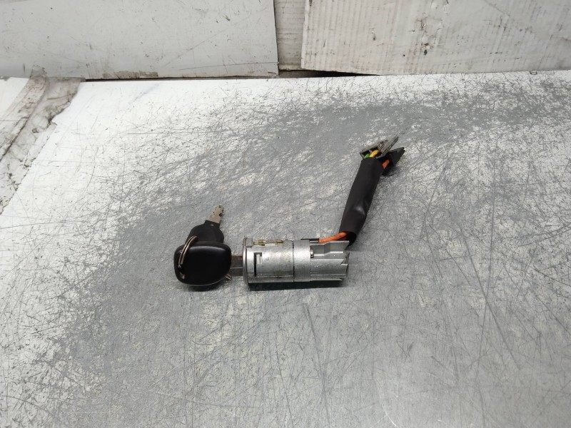 Recambio de conmutador de arranque para renault mascott 2.8 diesel referencia OEM IAM   