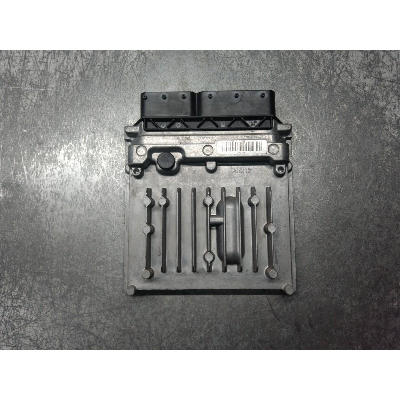 Recambio de centralita motor uce para mercedes vito kasten (639) 113 cdi lang (639.603) referencia OEM IAM 28254848 A6511501879 