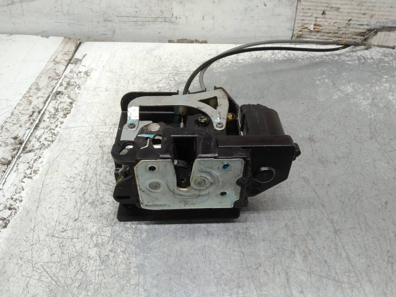 Recambio de motor cierre centralizado delantero derecho para ssangyong rodius xdi referencia OEM IAM   5P