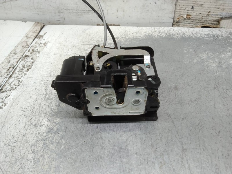 Recambio de motor cierre centralizado delantero izquierdo para ssangyong rodius xdi referencia OEM IAM   5P