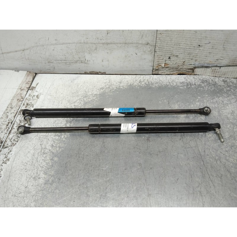 Recambio de amortiguadores maletero / porton para jeep gr.cherokee (wj/wg) 2.7 crd limited referencia OEM IAM   