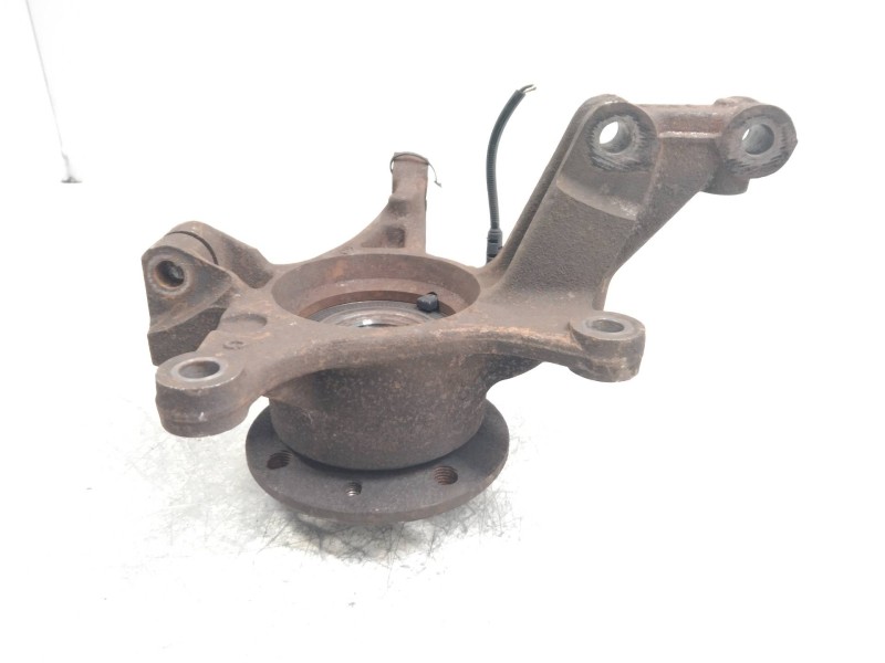 Recambio de mangueta delantera izquierda para dacia lodgy 1.5 dci diesel fap cat referencia OEM IAM   