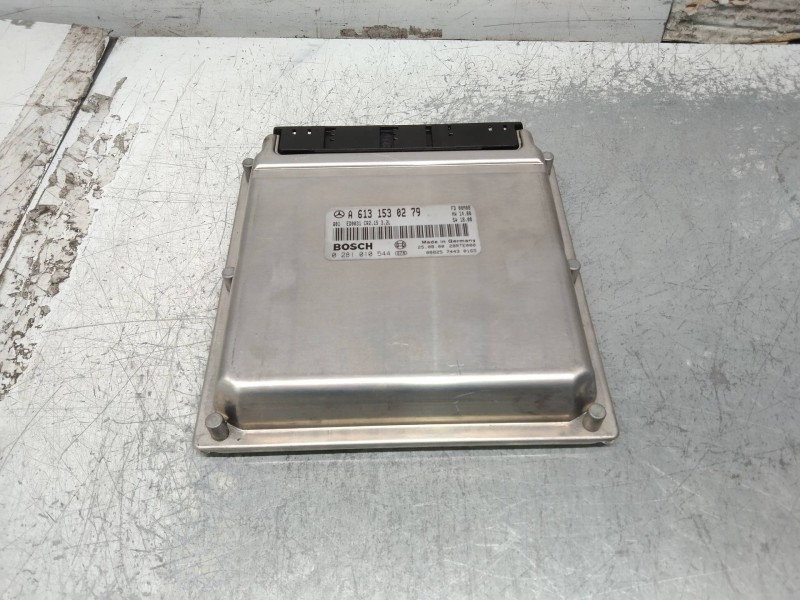 Recambio de centralita motor uce para mercedes clase e (w210) berlina diesel 320 cdi (210.026) referencia OEM IAM 0281010544 A61