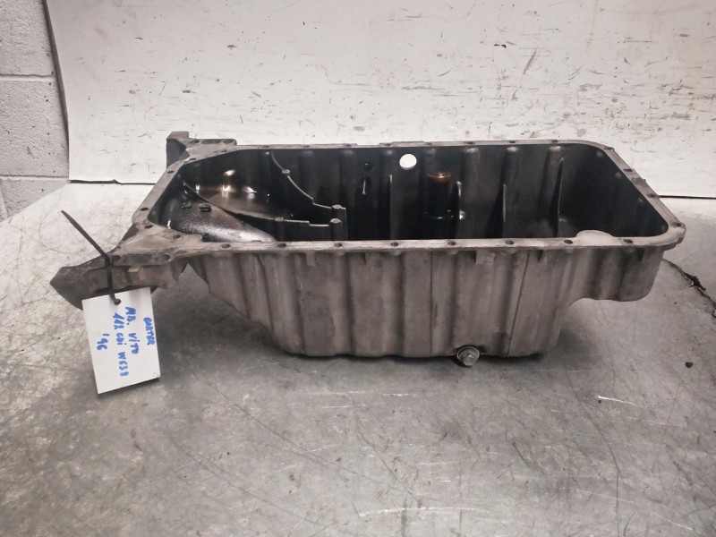 Recambio de carter para mercedes vito (w638) combi 112 cdi (638.194) referencia OEM IAM 6110140202   Recambio de carter para mercedes vito (w638) combi 112 cdi (638.194) referencia OEM IAM 6110140202